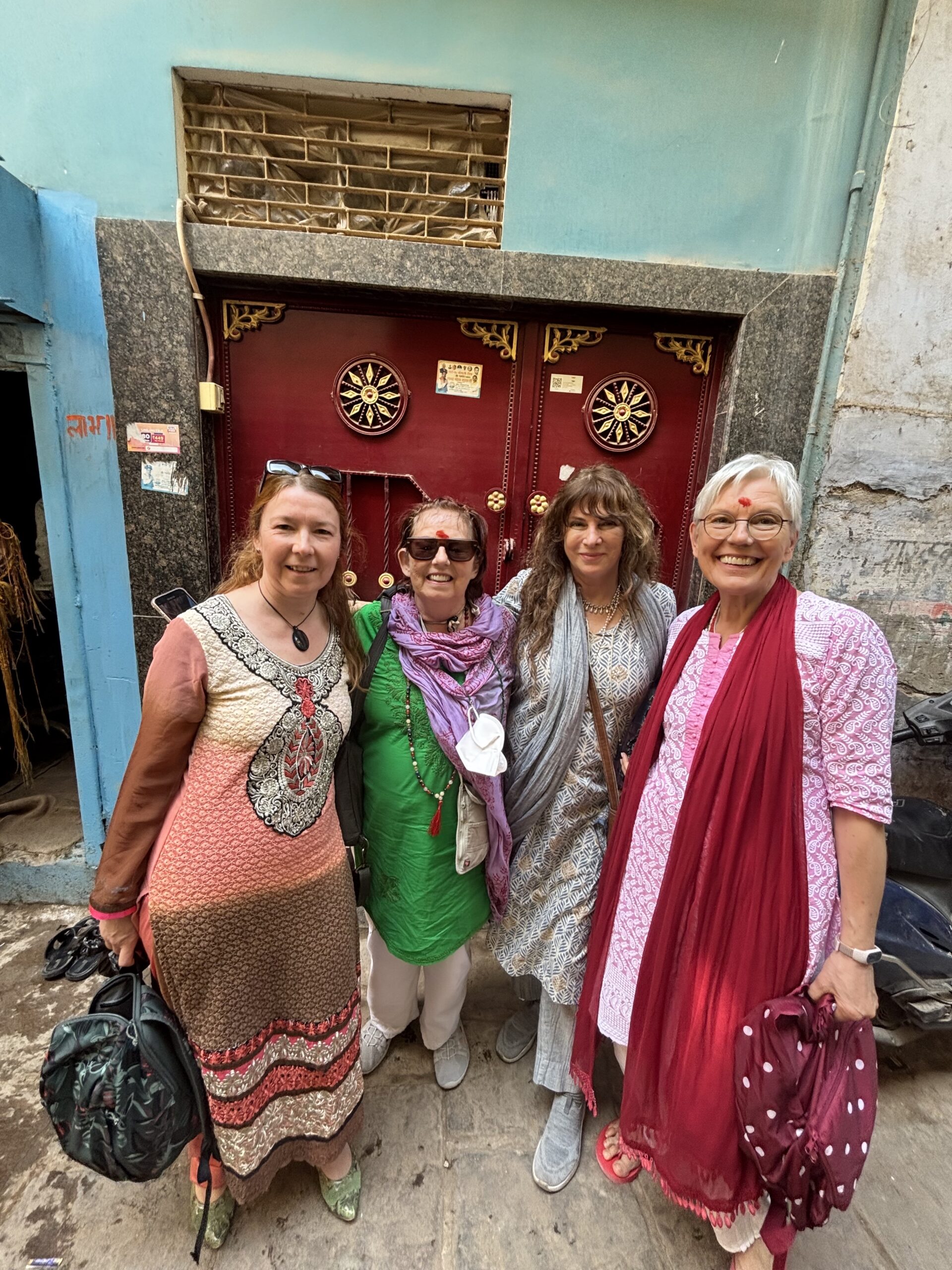 Meet Lora and the group in India